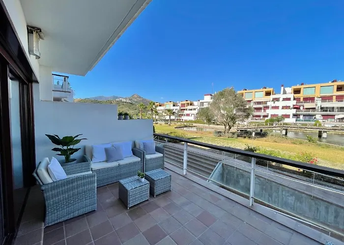 Design Cerca Puerto Banus Y Marbella エステポナ