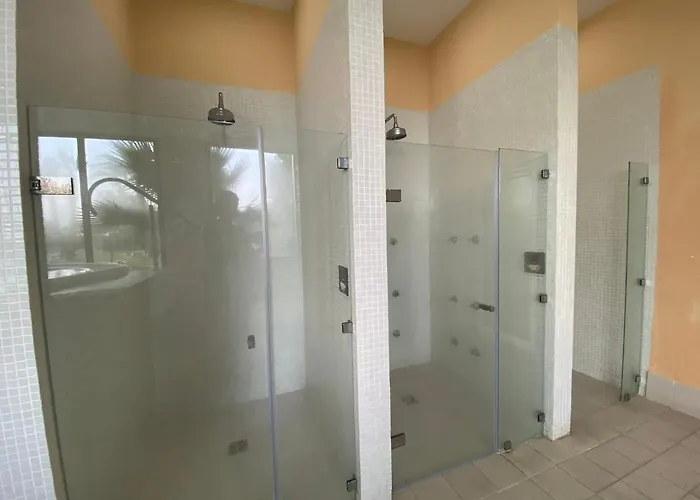 Design Cerca Puerto Banus Y Marbella アパート