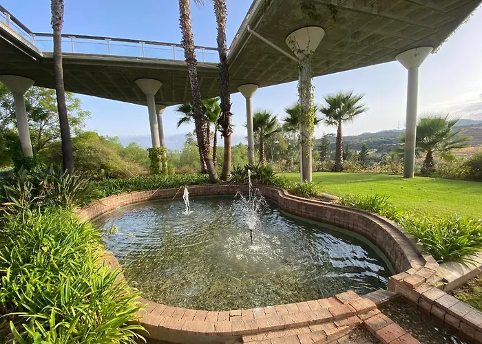 Design Cerca Puerto Banus Y Marbella アパート